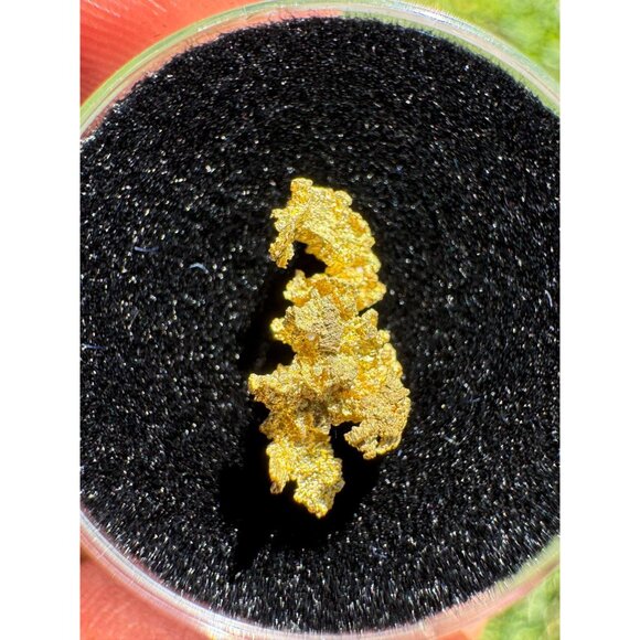 California Gold Crystal - 0.53 grams - Picture 6 of 6